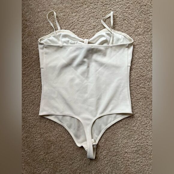 Express off white bow bodysuit - Picture 3 of 4